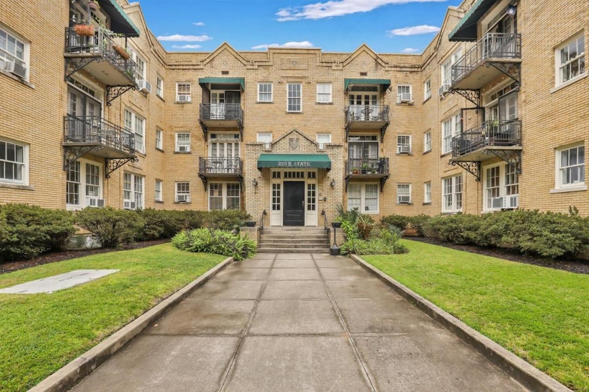 The Graham On Oglethorpe Square Villa ซาวานนาห์ ภายนอก รูปภาพ
