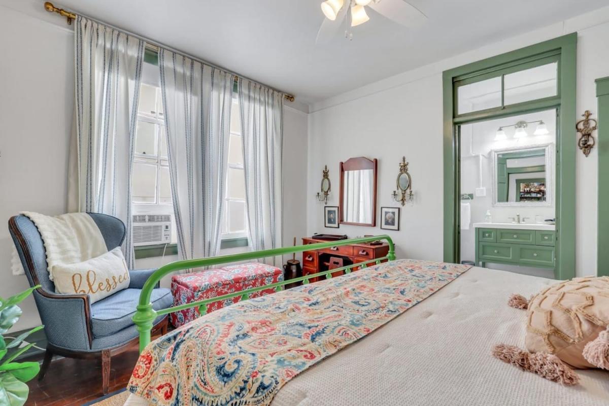 The Graham On Oglethorpe Square Villa ซาวานนาห์ ภายนอก รูปภาพ